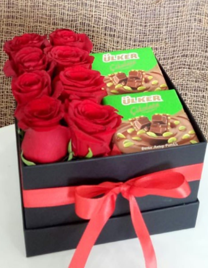 Kutuda Gül ve Çikolata